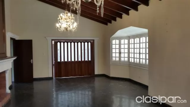 Mburucuya Bajo De Precio 1560 M2 Construccion 1100000 Usd, foto 5