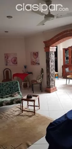 Carmelitas, el mangal: Residencia en planta baja, 4 dormitorios, sólo 350.000 usd — foto 5