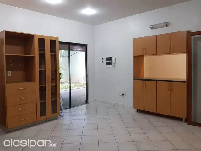 Residencia en barrio mcal. Estigarribia - asuncion — foto 4