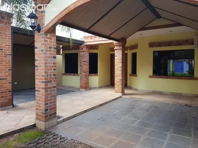 Residencia en barrio mcal. Estigarribia - asuncion — foto 5