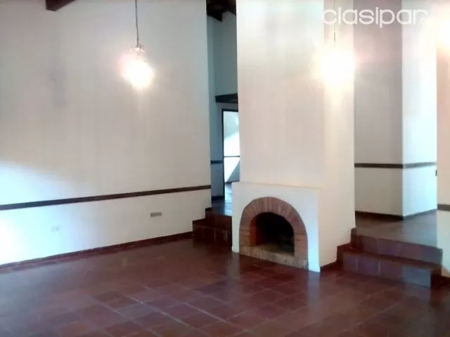 Oferta !! Casa en venta a dos cuadras de la avda. Primer presidente - Asunción, foto 3
