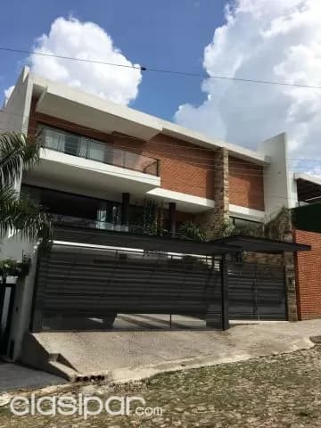 Lambaré,caracol: Lujosa residencia totalmente amoblada, 5 suites, jardín, piscina, parking, foto 2