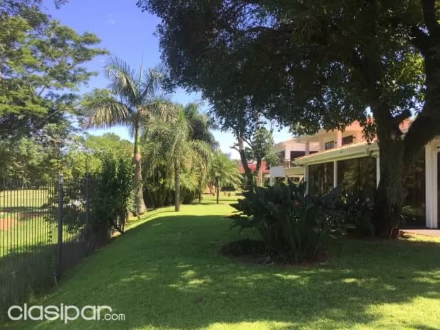 Yacht y golf club, Lambaré: 3.000 m2, magnifica residencia s/ campos de golf, 2 piscinas, foto 4