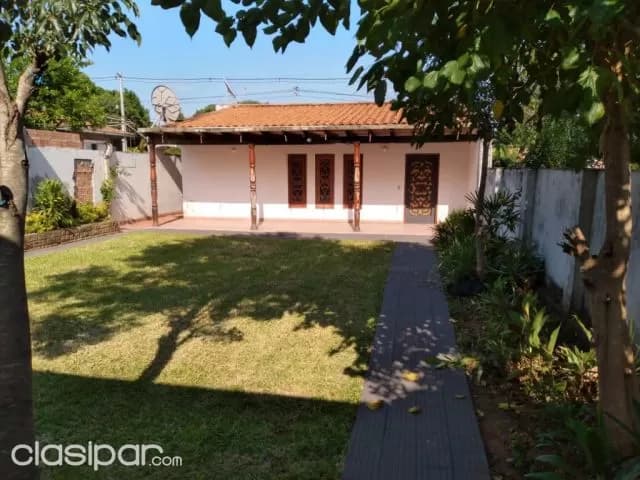 Lambare Prox Municipalidad Bajo De Precio Chalet A Reciclar 4 Dormitorios, foto 2