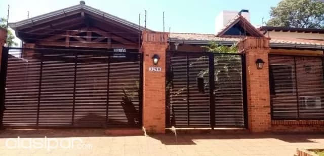 Hermosa casa en Fernando de la Mora zona norte cod 2791, foto 2