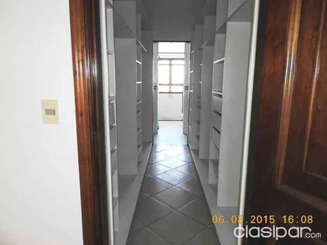 Se alquila casa en barrio Mburucuya, foto 2