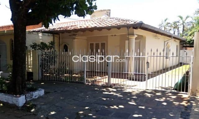 Barrio san vicente a tres cuadras de la av. Gral. Santos terreno de 12 X 35