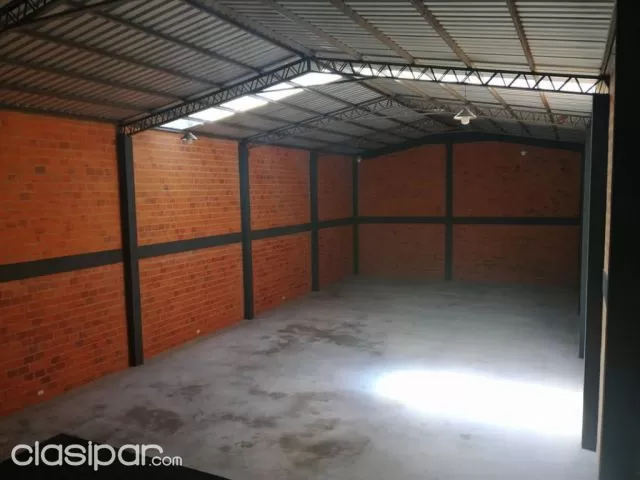 O alquilo tinglado en zona shopping mariano — foto 4