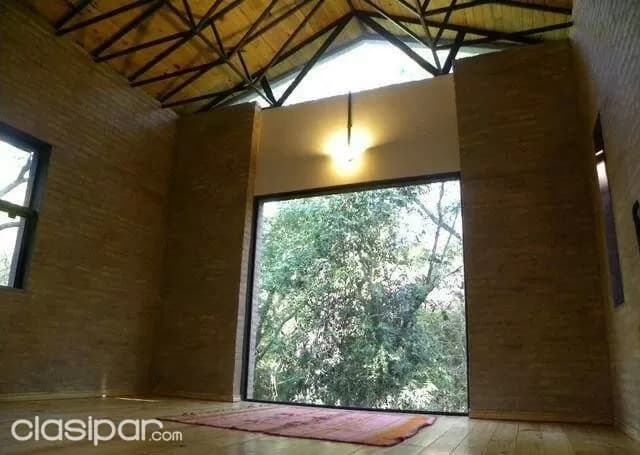 Surubi-í: 2.400 m2, hermosa residencia, elegante ubicación - 180.000 usd — foto 5