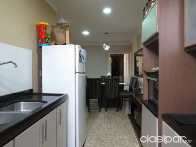 Lujosa residencia de 02 habitaciones en pleno centro de pdte. Franco! — foto 3