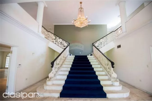 Las Mercedes: Elegante mansión ideal p/ embajadas, 5 dormitorios, jardín, piscina, foto 3