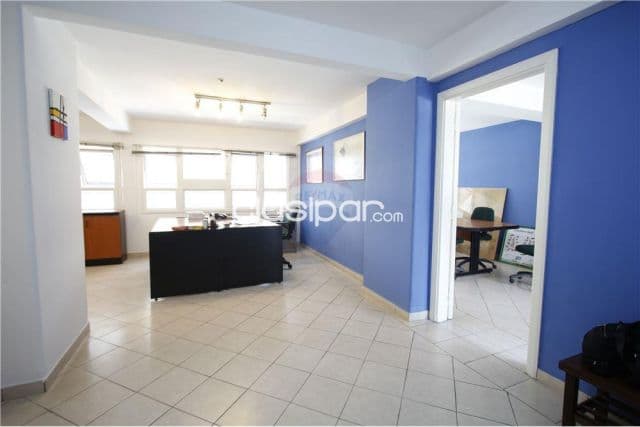 Oficina amoblada, foto 1