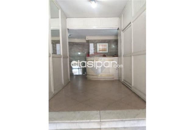 Se alquila oficina en el microcentro de asuncion