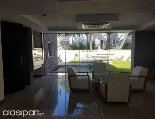 Seminario ( prox club centenario) : Lujosa residencia, 6 dormitorios, jardín, piscina, foto 4