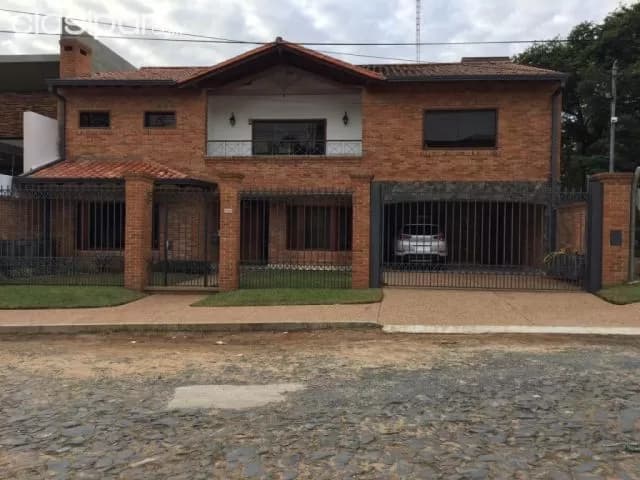 Ycua sati, avda. Santa teresa: Elegante residencia, 4 suites, gran jardín, piscina, foto 2