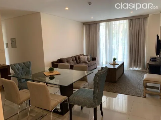 Villa Morra : Elegante depto amoblado, 2 dormitorios, piscina, seguridad 24 hs, 1.300 usd, foto 3