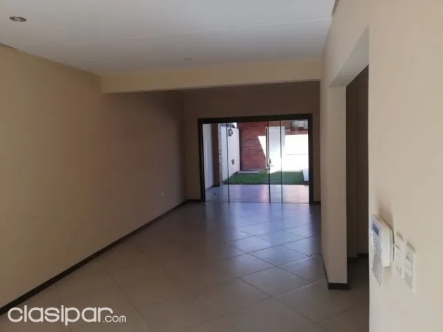 Seminario - centenario: Elegante dúplex, 3 dormitorios, jardín, piscina - 1.300 usd, foto 3