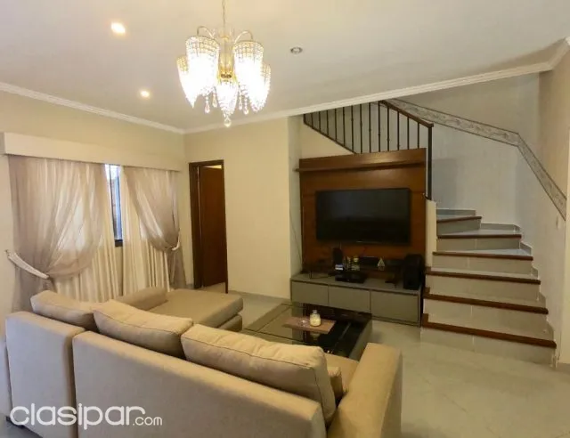 Mburucuyá: Elegante dúplex - jardín, piscina- 7.500.000 gs — foto 5