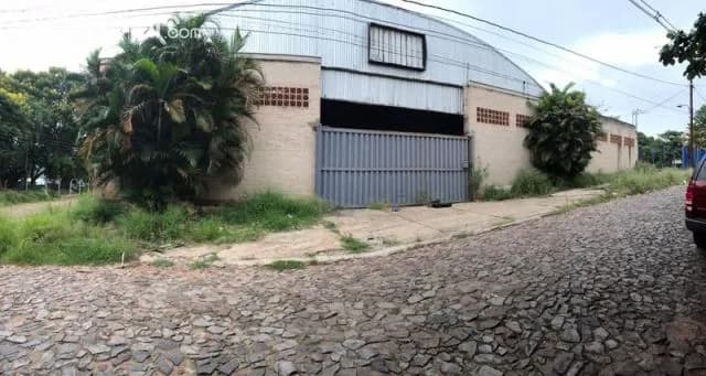 Puerto pabla - Lambaré: 645m2, amplio deposito en alquiler - 6.600.000 gs — foto 2
