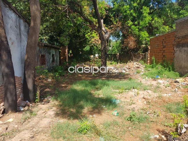 Y vendo en Luque centro terreno cod 1701