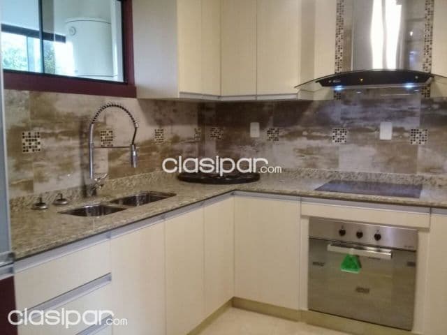 Hermoso departamento de 3 dormitorios en Recoleta!!