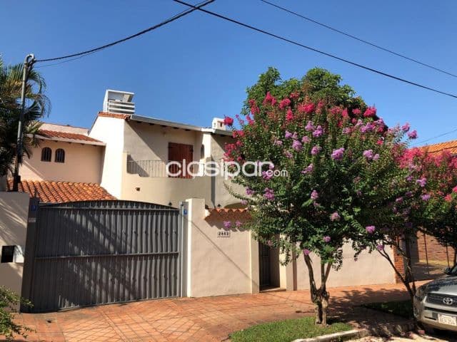 Prox. La galería – santa teresa: Elegante residencia colonial, 532 m2, amplio jardín