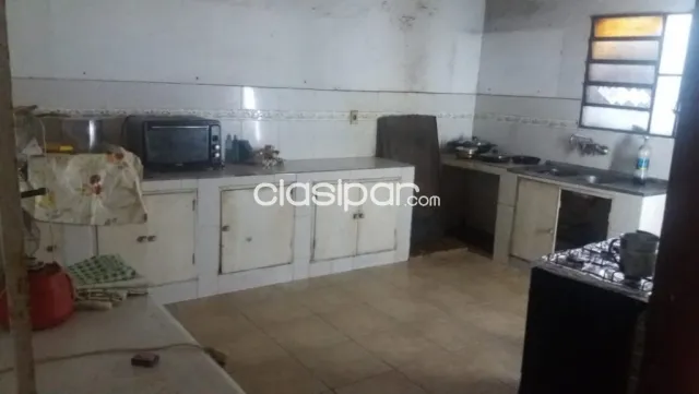 Casa con salon comercial en Luque, zona rakiura. J4142, foto 4