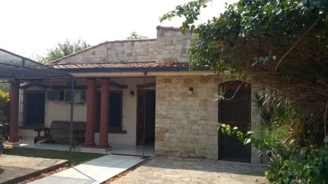 Casa en Asunción barrio mariscal estigarribia — foto 2