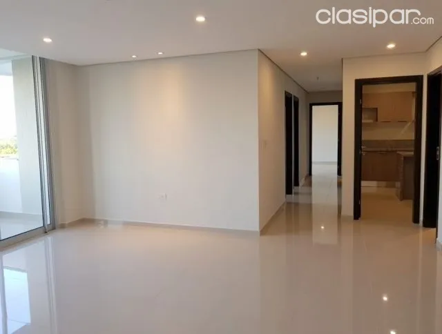 Edificio tierra alta: 3 dormitorios, piscina, garajes, seguridad 24 hs. 1.100 usd — foto 3