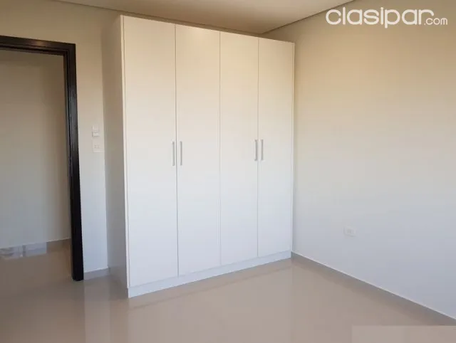 Edificio tierra alta: 3 dormitorios, piscina, garajes, seguridad 24 hs. 1.100 usd — foto 5