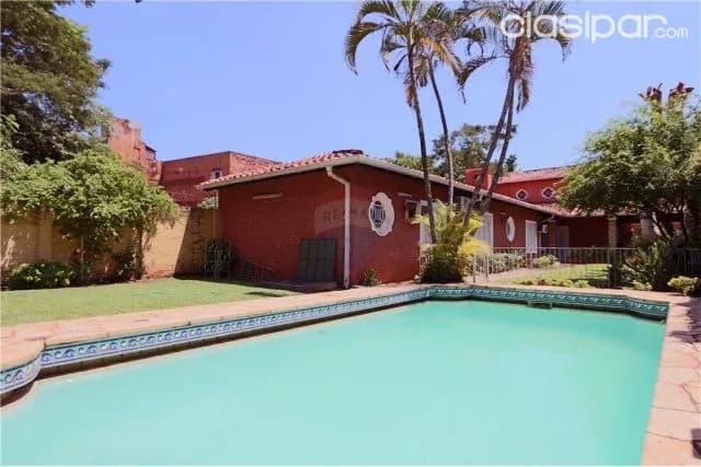 Amplia residencia Bo. Ycua Sati, foto 2