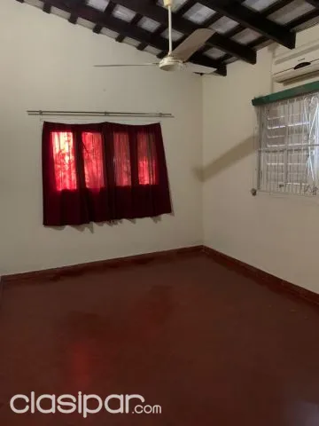 Casa en pleno Ycua Sati, zona inmejorable — foto 5