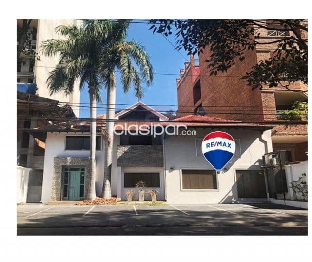 Casa para uso COMERCIAL sobre MOLAS LÓPEZ 18,000,000 ₲