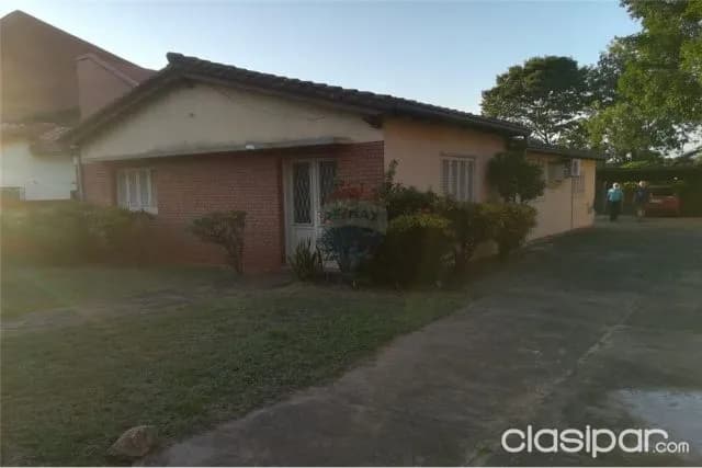 Terreno con casa a demoler para Inversión 190,000 USD, foto 2