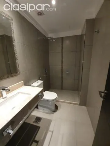 Se alquila departamento de 2 hab Edificio Century, foto 4