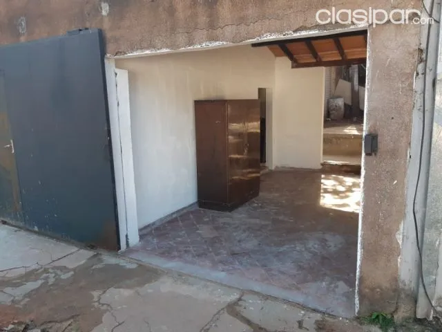Se alquila departamento en lambare zona terminal p. Baja — foto 2
