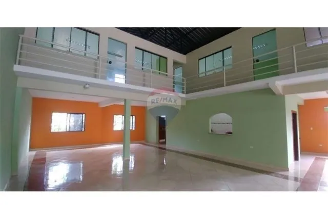 Amplio Local, con impacto ambiental 350,000 USD — foto 2