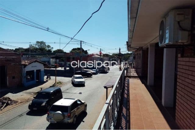Local comercial con vivienda sobre leopardi fdo la mora 2,150,000,000 ₲, foto 1