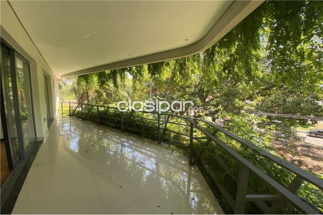 lujoso departamento 2,500 USD