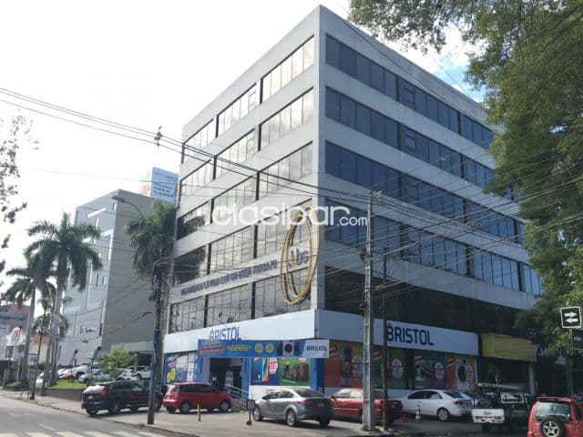 Amplia oficina corporativa en Villa Morra