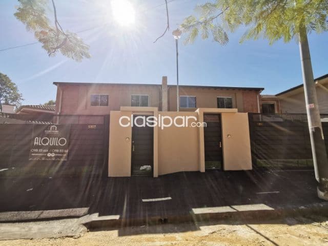 Bo. Mcal. Estigarribia: Elegante dúplex a estrenar, 3 suites, muy confortable, 6.500.000gs