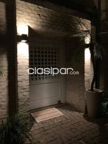 Botánica i – los laureles: Elegante residencia, seguridad 24 hs, jardín, piscina, foto 1