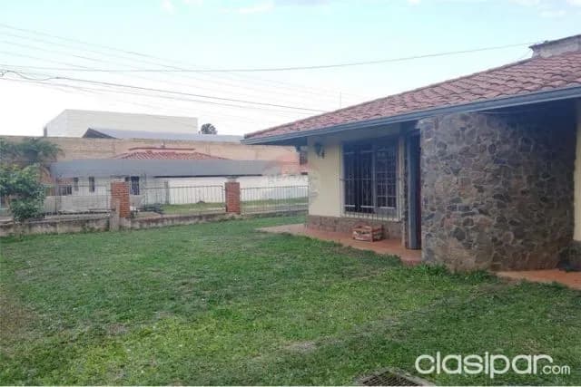 Casa en el barrio palma loma de Luque!!! 850,000,000 ₲ — foto 2