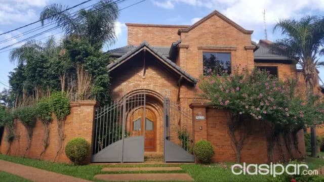 Fina residencia en Asunción - los laureles — foto 2