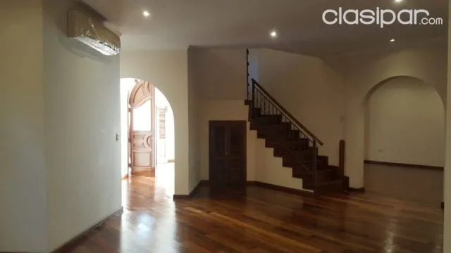 Fina residencia en Asunción - los laureles — foto 4