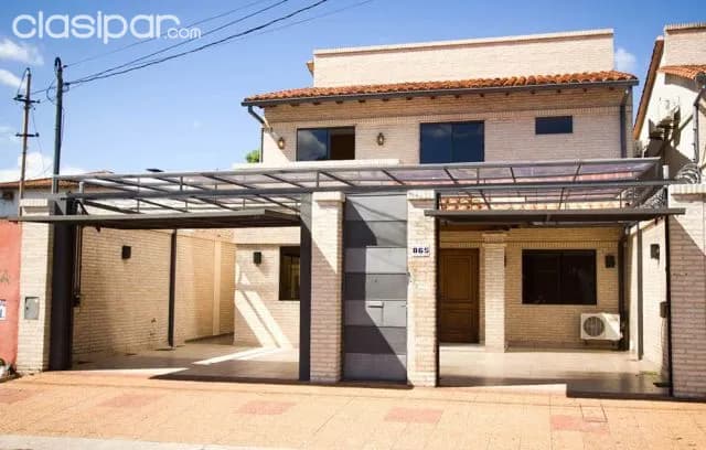 Hermosa casa z/ identificaciones 4 dorm — foto 2