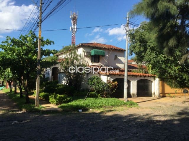 Bo. Carmelitas en oferta: Residencia de 3 dormitorios en venta – sólo 350.000 usd — foto 1