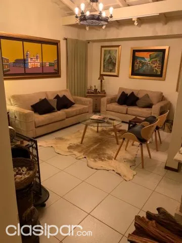 Mburucuyá: Vendo o alquilo: Confortable residencia, 4 dormitorios, 426 m2, jardín!!, foto 5