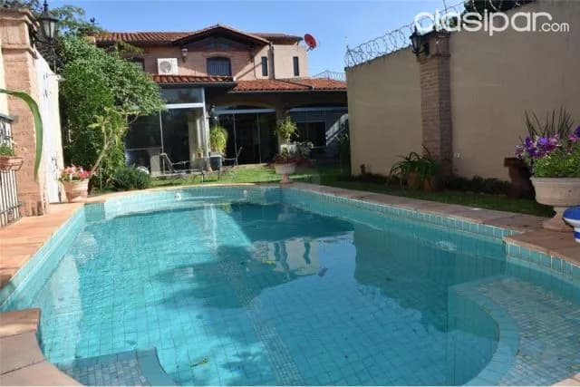 Hermosa Residencia en LAMBARE - 374,400 USD — foto 2