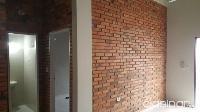Se alquila departamento con agua y luz incluido en Villa Elisa, foto 2
